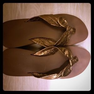 Kenneth Cole Sandals